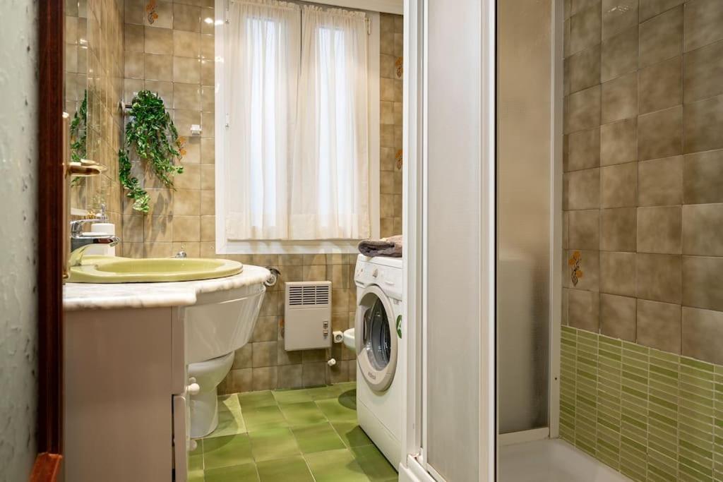 Apartamento Trisquel Gijón Esterno foto